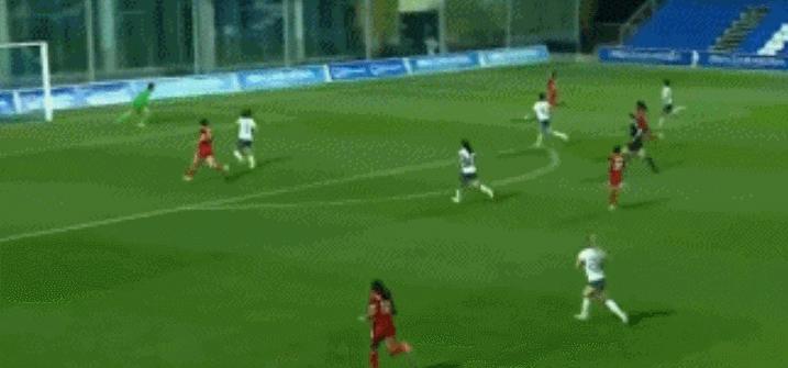 中国女足遭连败打击,球员调整训练态度的简单介绍 中国女足遭连败打击,球员调整训练态度的简单介绍