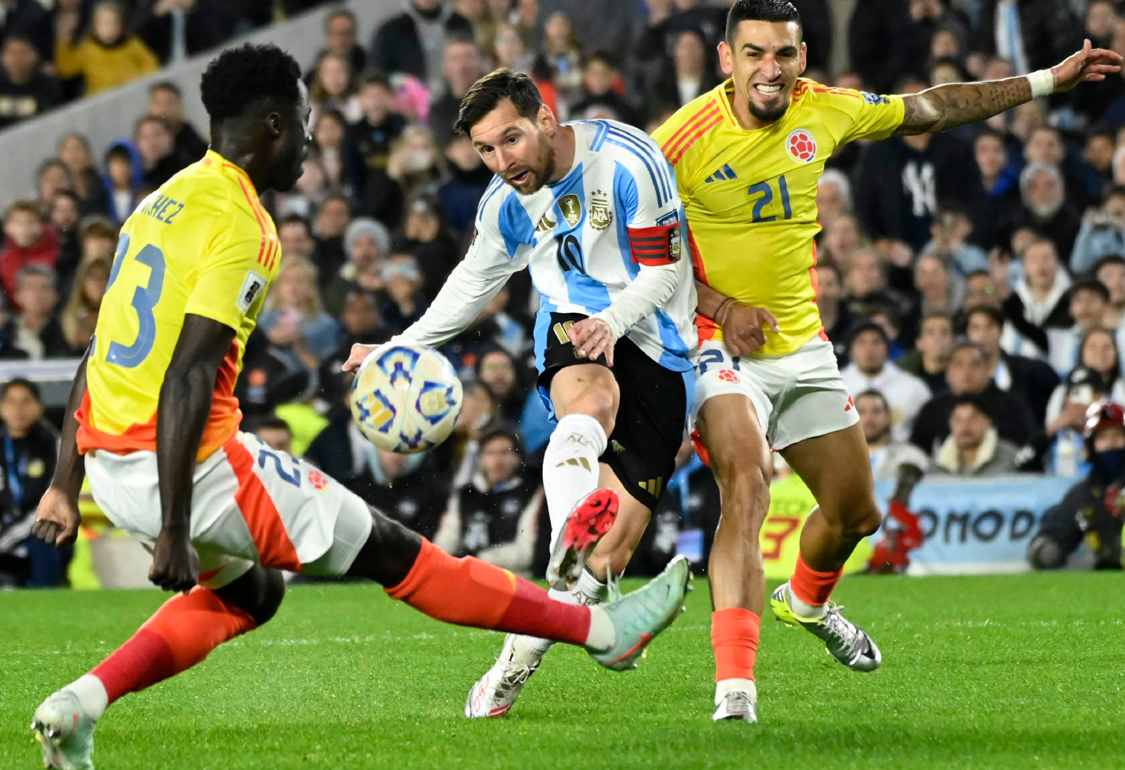 AYXapp下载-包含阿根廷队再度胜出，晋级赛事半决赛的词条