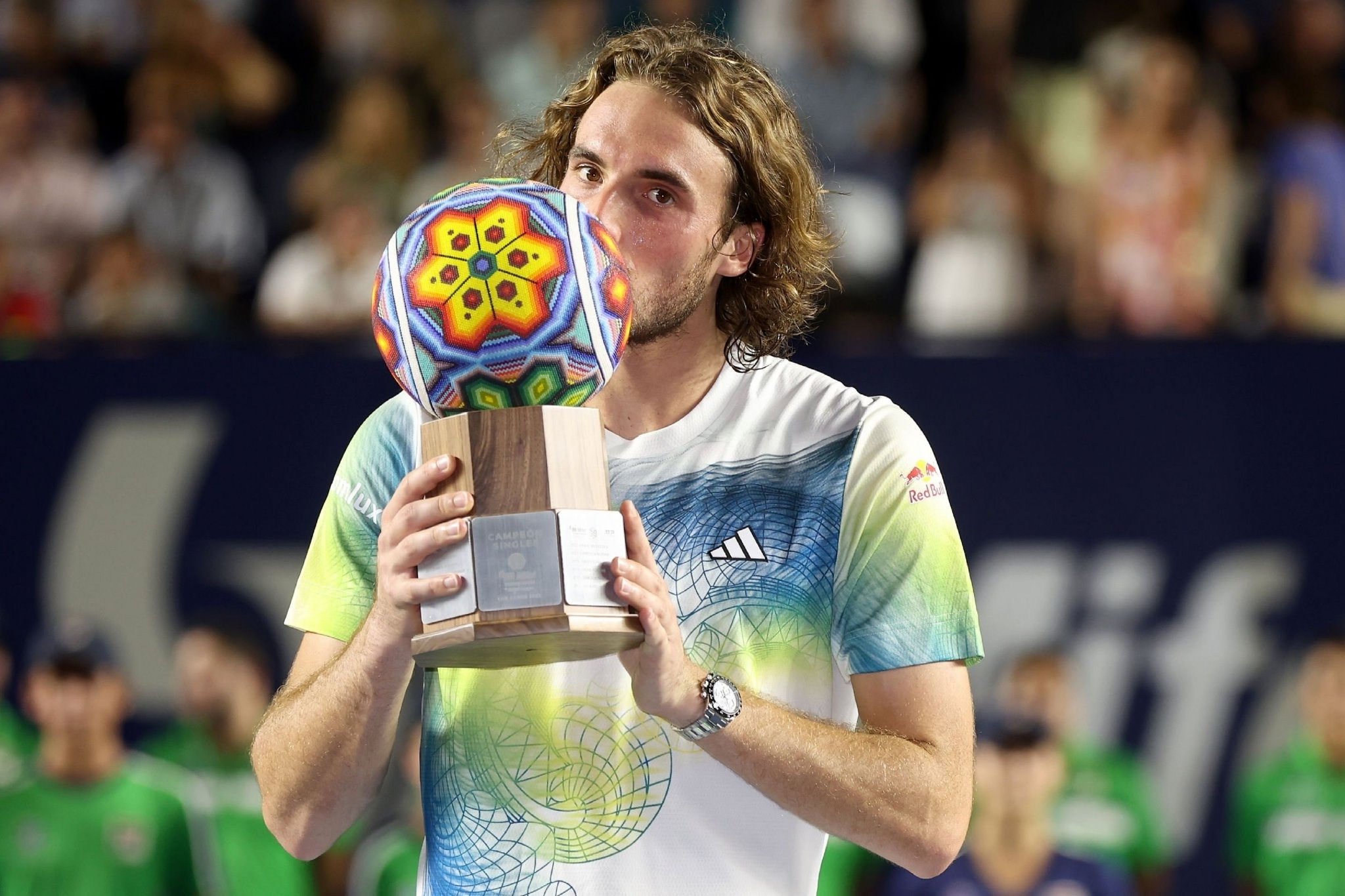 爱游戏tv-拉沃尔杯力克ATP总决赛，西西帕斯高光表现的简单介绍