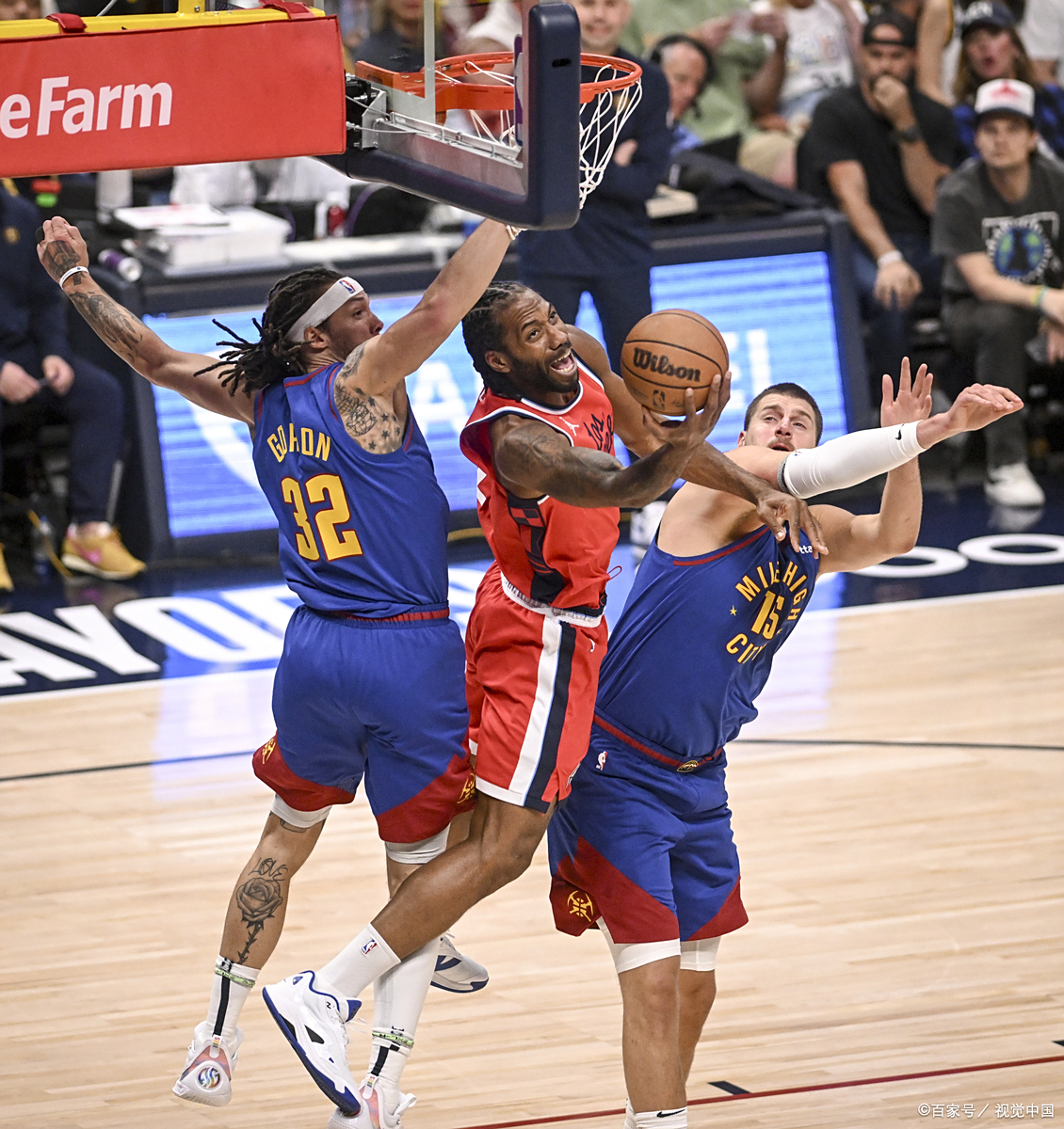 马刺鏖战勇士，乔治扛起全队