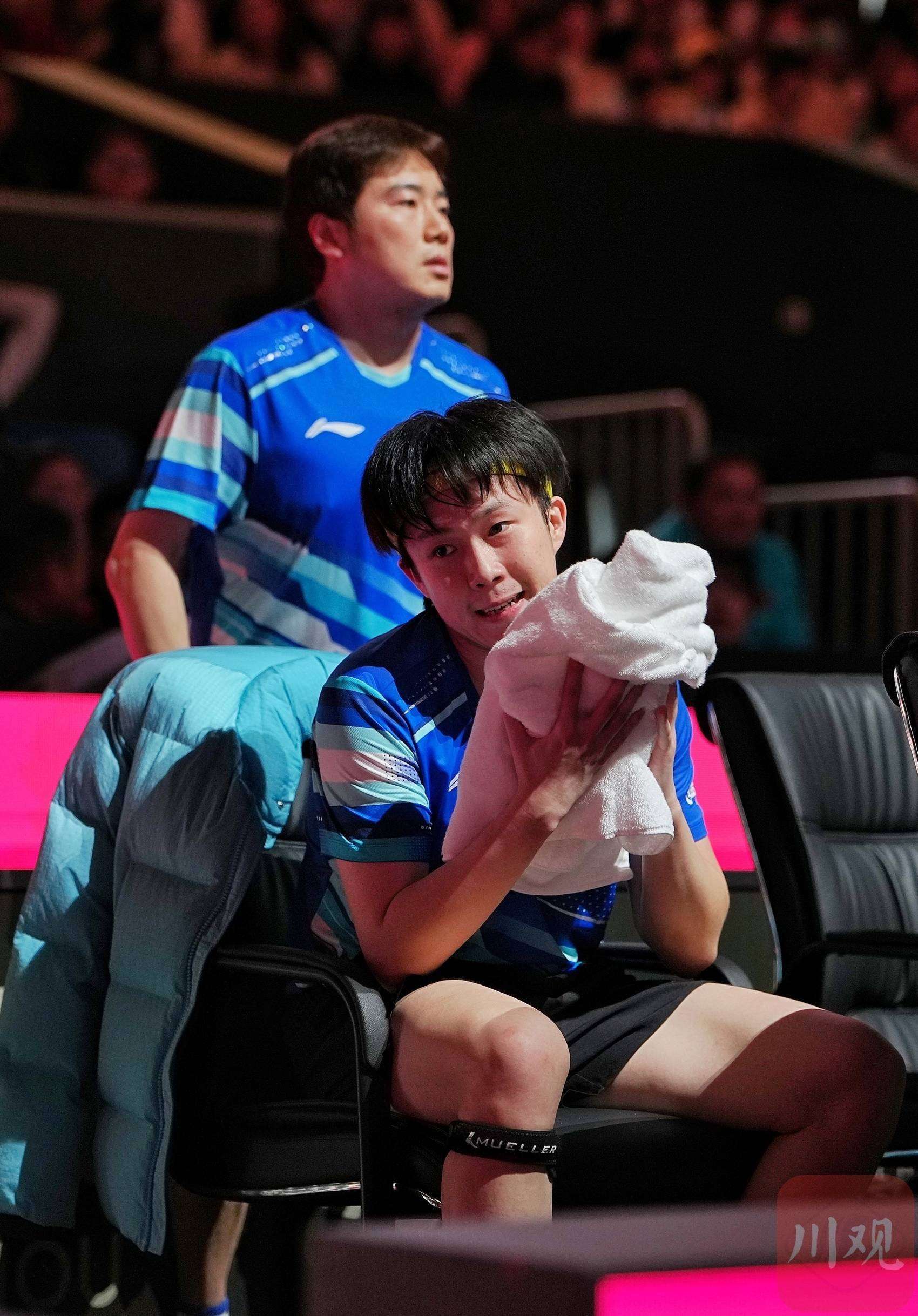 爱游戏-德国队横扫日本队，梁靖崑高光表现的简单介绍